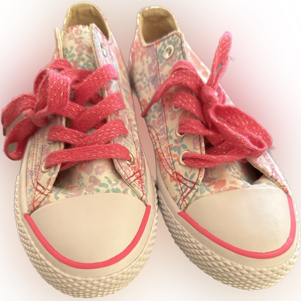 Airwalk Girls Floral Canvas Shoes